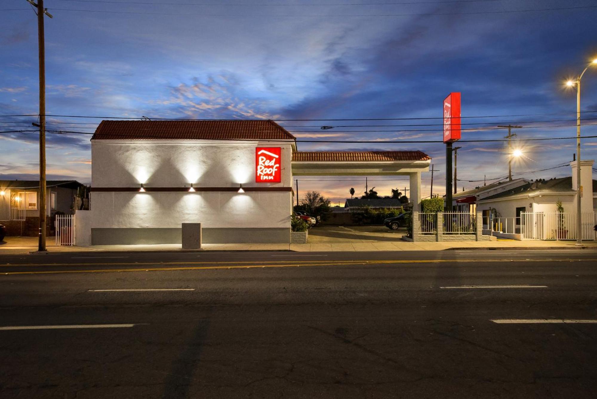 Red Roof Inn Carson - Wilmington, Ca Лос-Анджелес Экстерьер фото