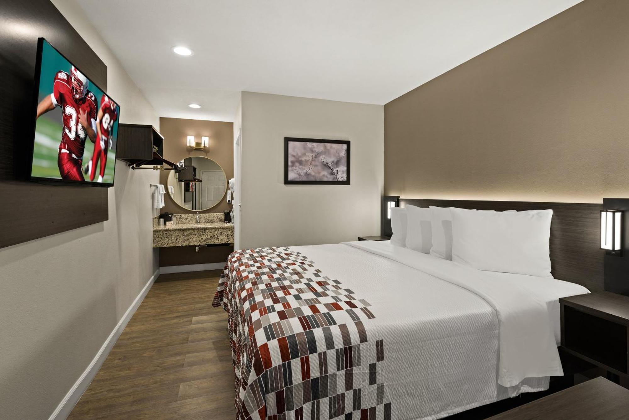 Red Roof Inn Carson - Wilmington, Ca Лос-Анджелес Экстерьер фото