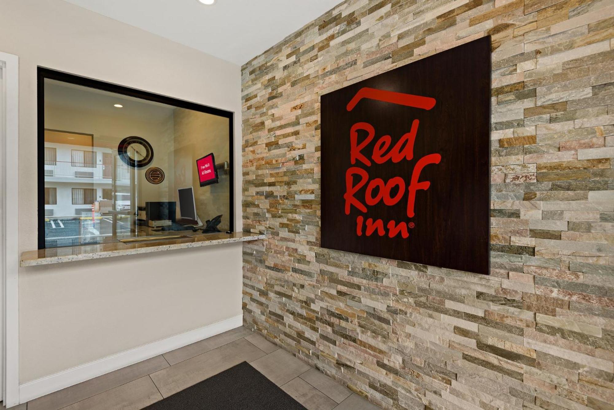 Red Roof Inn Carson - Wilmington, Ca Лос-Анджелес Экстерьер фото